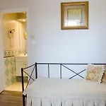 Ξενοδοχείο με διαμερίσματα Emeraude Hoteliere