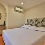 Ξενοδοχείο με διαμερίσματα Emeraude Hoteliere