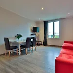 Ξενοδοχείο με διαμερίσματα Emeraude Hoteliere
