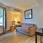 Emeraude Hoteliere Ζουάν λε Πιν