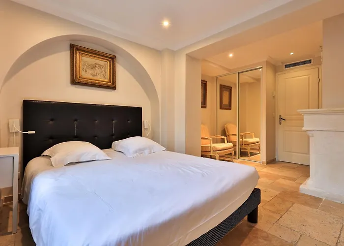 Emeraude Hoteliere Aparthotel