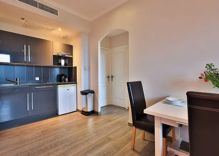 Aparthotel Emeraude Hoteliere 3*