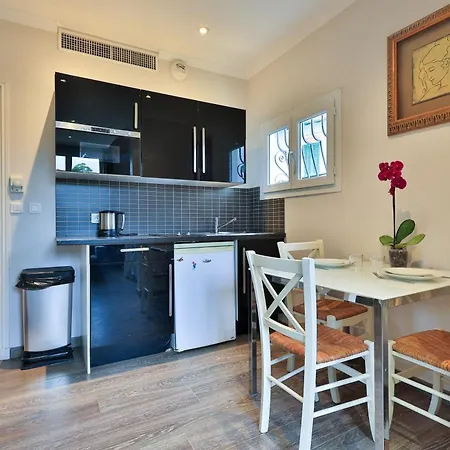 Aparthotel Emeraude Residence Hoteliere Juan-les-Pins