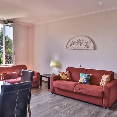 Апарт-отель Emeraude Hoteliere