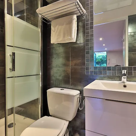 Emeraude Hoteliere Жюан-ле-Пен