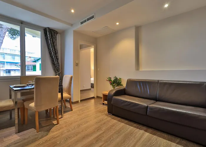 Apart-hotel Emeraude Hoteliere