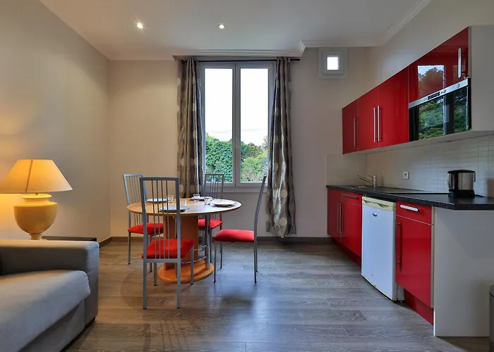 Apart-hotel Emeraude Hoteliere 3*