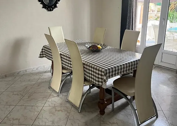 Apartmanhotel Emeraude Hoteliere 3*