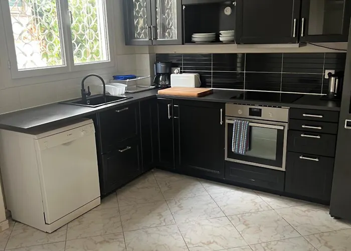 Apartmanhotel Emeraude Hoteliere 3*