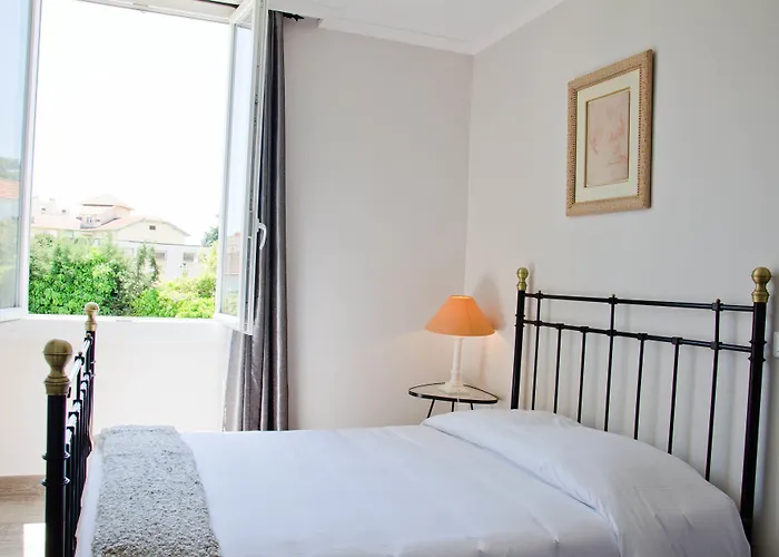 Emeraude Hoteliere מלון דירות