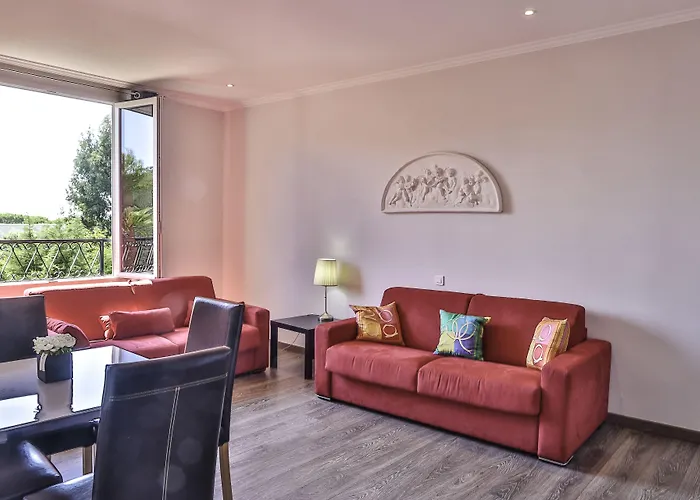 מלון דירות Emeraude Hoteliere