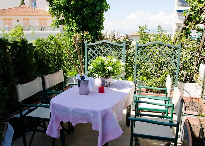 מלון דירות Emeraude Hoteliere